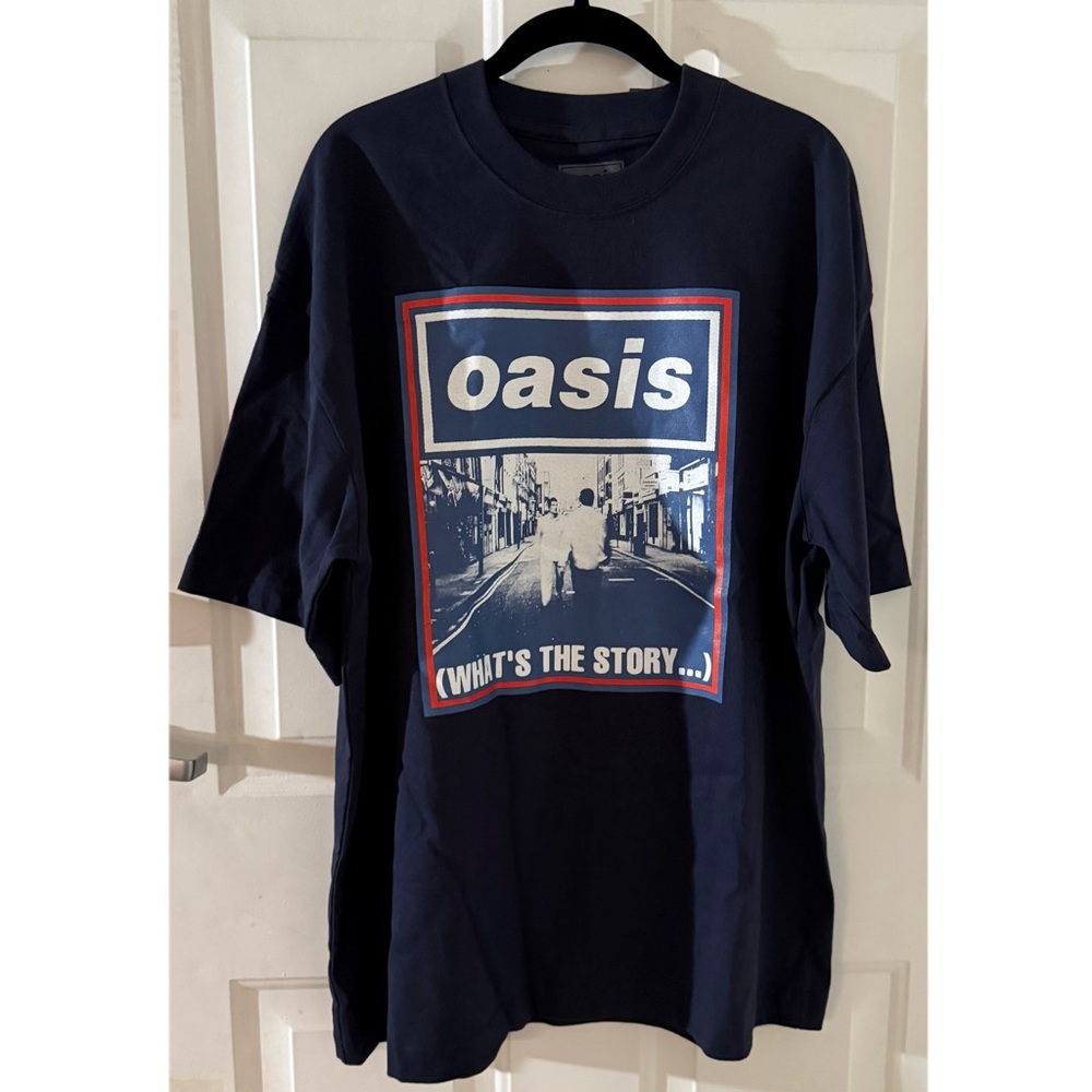 Oasis Band ‘25 Official Medium T-Shirt